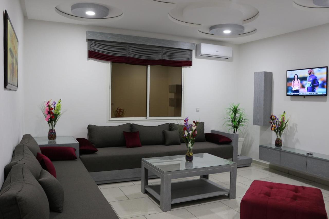 Residence Achomoukhe Лаюне Екстериор снимка